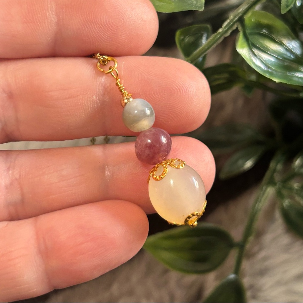 Handcrafted vintage bead genuine stone drop pendant on chain necklace